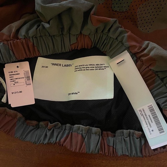 Off-White c/o Virgil Abloh camo windbreaker! - Picture 8 of 8